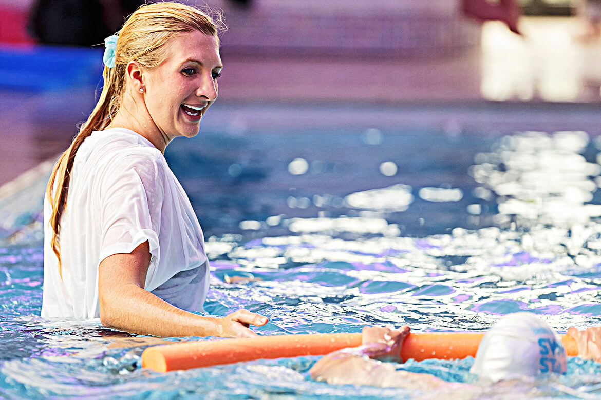 Rebecca Adlington swimming