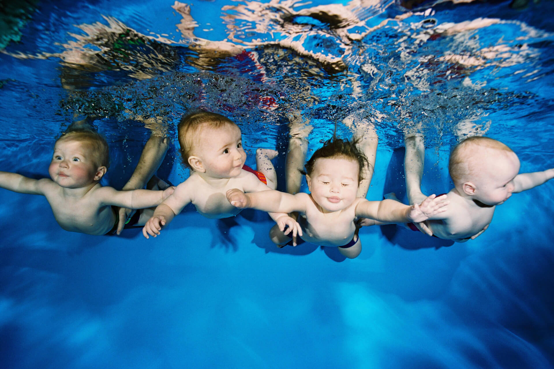 Babies under water